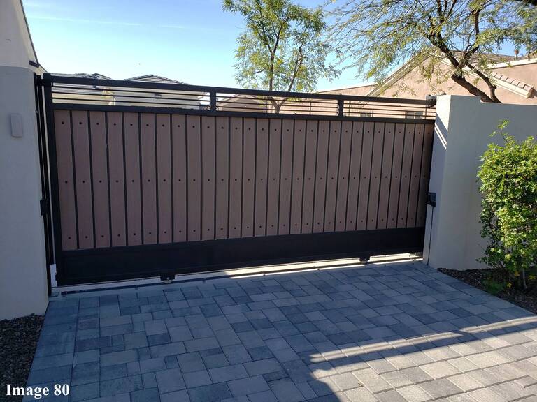 Gate Picture 5